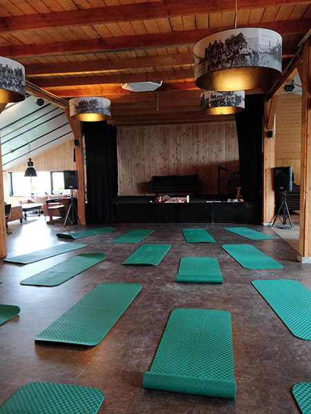 Bedrijfsyoga op locatie